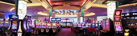 Suasana meja Live Casino odin188 dengan dealer nyata siaran langsung untuk pemain Indonesia
